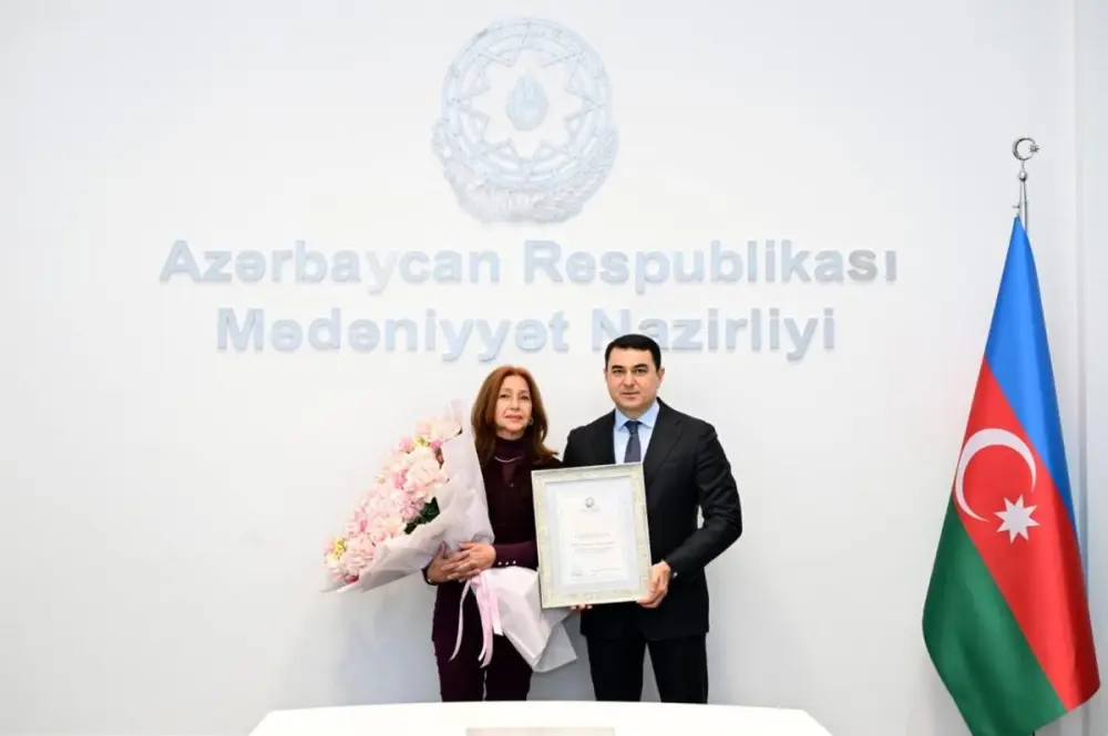 Mədəniyyət xadimlərinə dövlət təltifləri təqdim olundu - Fotolar