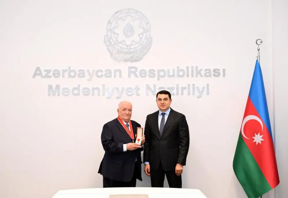 Mədəniyyət xadimlərinə dövlət təltifləri təqdim olundu - Fotolar