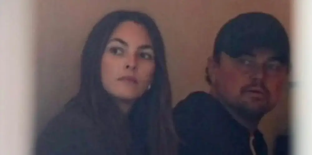 51 yaşlı Leonardo 27 yaşlı sevgilisi ilə