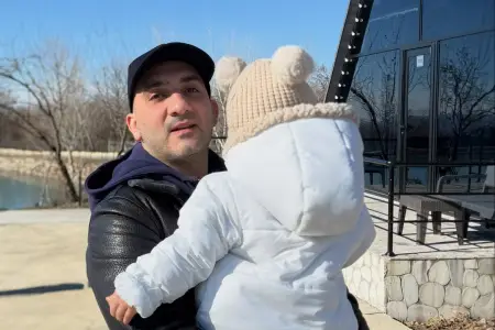 Nicatdan Yeni ildə qızı ilə foto