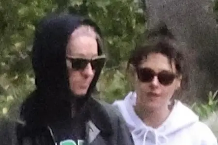 Kristen Stevard həyat yoldaşı ilə görüntüləndi