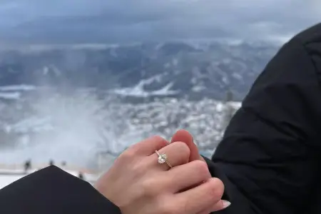 “Qarabağ”ın futbolçusu sevgilisinə evlilik təklifi etdi