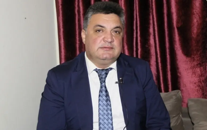 Qayadan aşan maşındakılar Namiq Mənanın qızı, kürəkəni və nəvəsi imiş