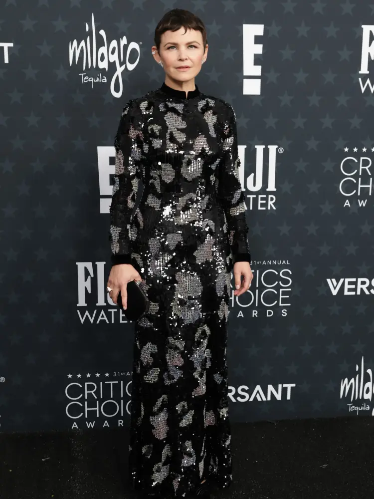 Qırmızı xalıda diqqət çəkənlər...