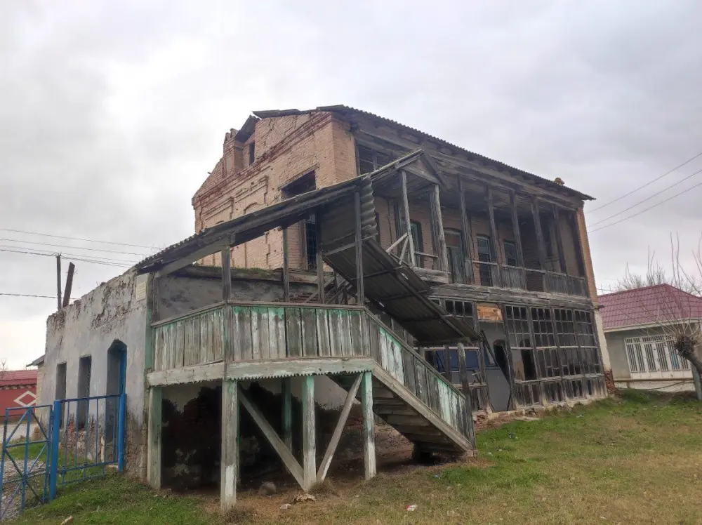 Əliş Ləmbəranskinin doğulduğu ev dağılmaq üzrədir