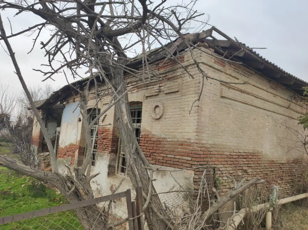 Əliş Ləmbəranskinin doğulduğu ev dağılmaq üzrədir