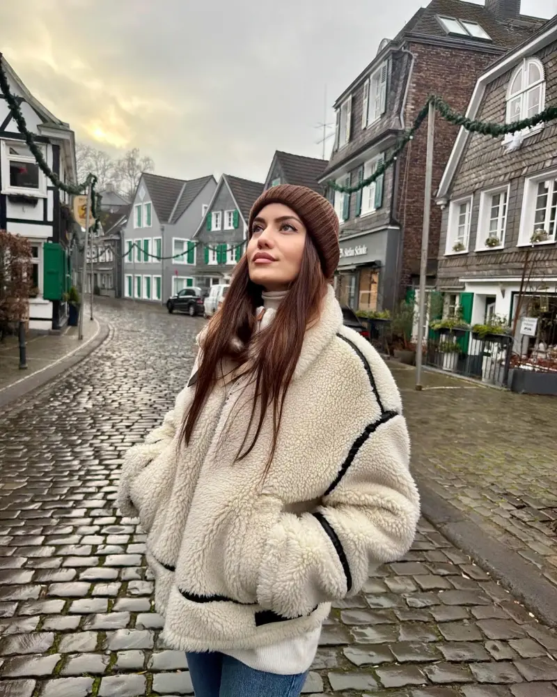 Fahriyenin Almaniya gəzintisi...