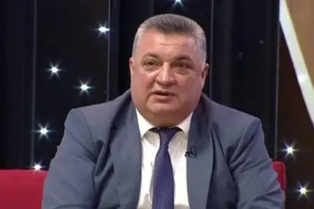 Namiq Məna qızının ailəsi ilə düşdüyü qəzadan danışdı 