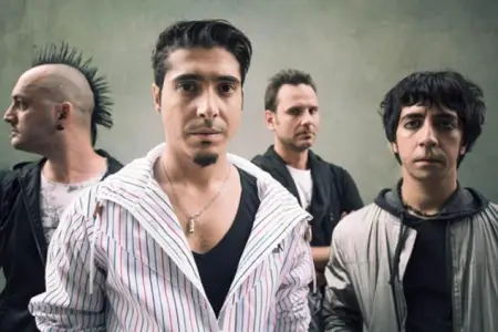 “MaNga” Bakıda konsert verəcək