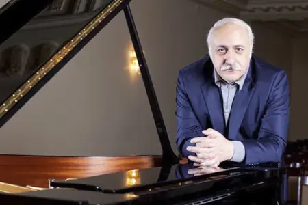 Eldar Mansurov 70 il əvvəl - Foto