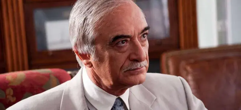 Polad Bülbüloğlu Malaxovun verilişində...