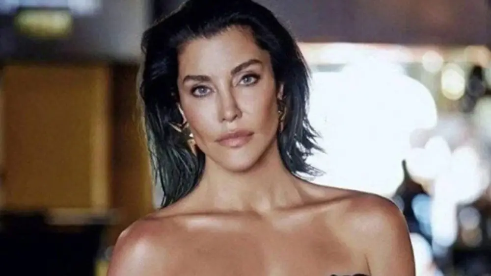 Deniz Akkayaya həbs cəzası