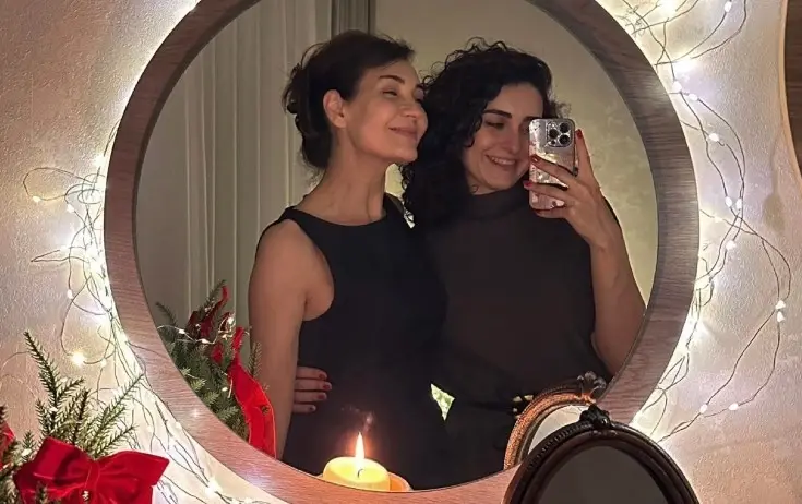 Gülzar Qurbanovadan qızı ilə paylaşım