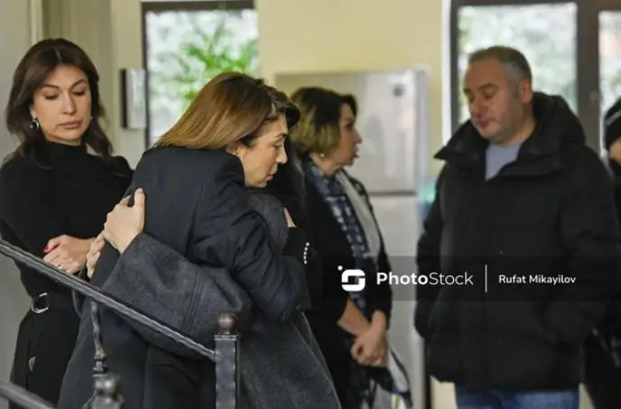 Sevinc Kərimova dəfn edildi - Fotolar