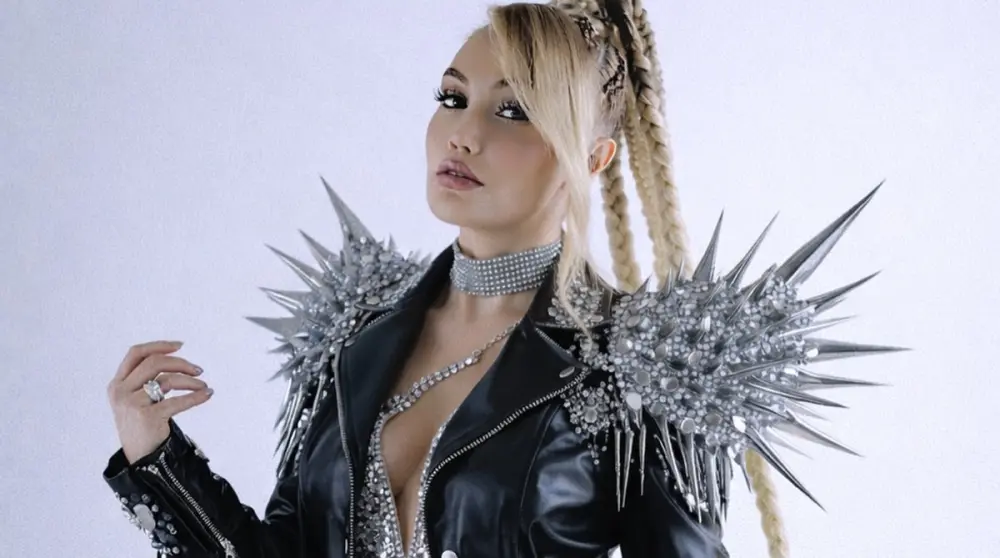 “Əvvəllər varlı olmaq insana hörmət qazandırırdı”