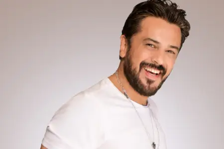 Emre Altuğ “DreamFest”də!