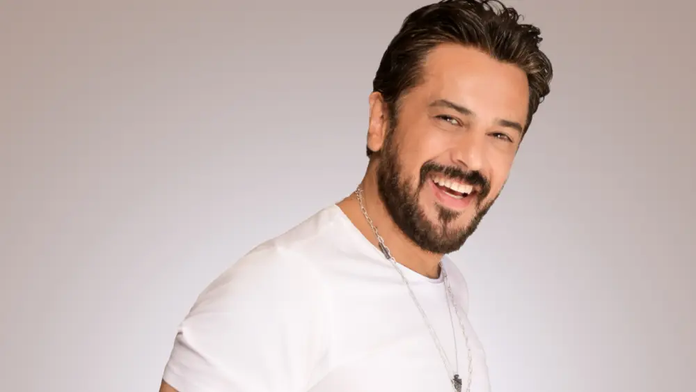 Emre Altuğ “DreamFest”də!