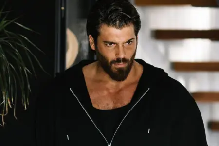 Can Yaman da saxlanıldı