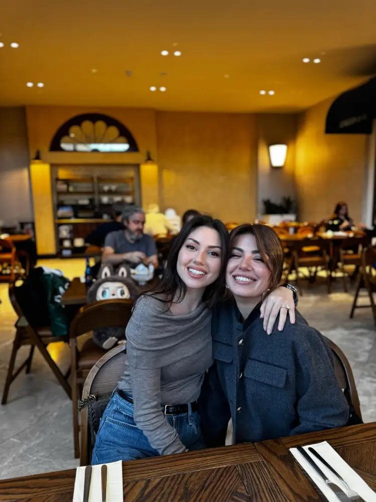 Safura Cabir İmanovun xanımı ilə görüşdü