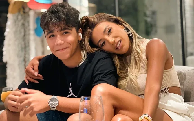 Röya Ayxanın oğlu üç universitetdən qəbul aldı