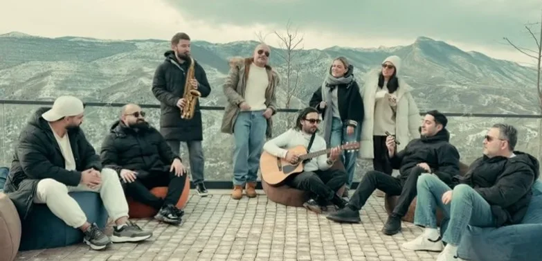 Miri Yusif Laçında klip çəkdir