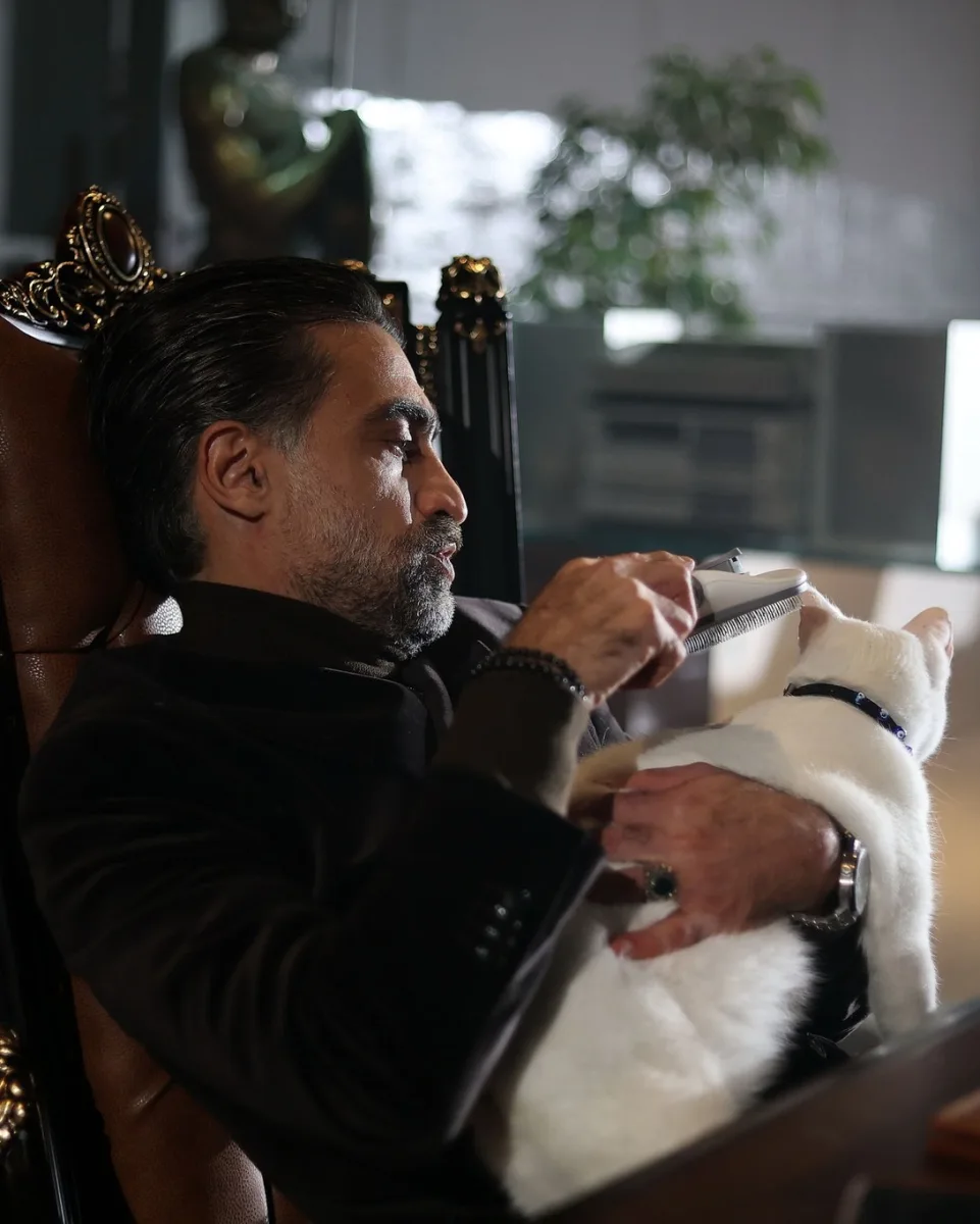 İlk bölümündə reytinqdə birinci oldu