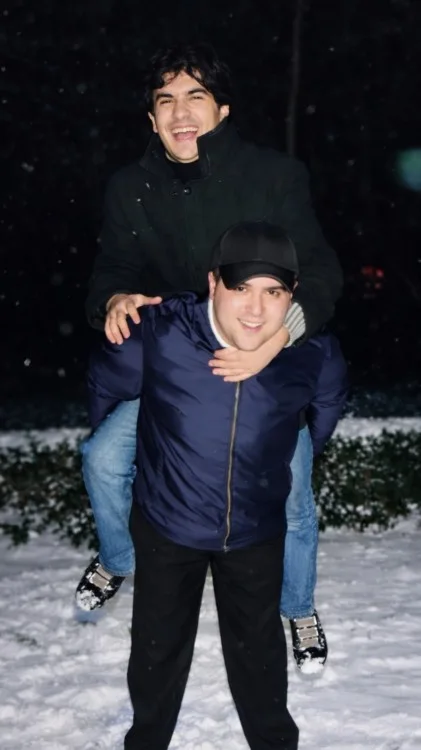 Elşəndən öz ad günündə Azərlə paylaşım