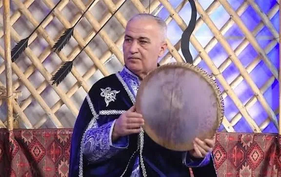 Azərbaycanlı xanəndə İrandan Bakıya gələrkən saxlanıldı - Yenilənib