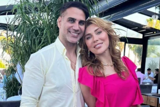 Doğuşla Xoşqədəm türk aparıcını məhkəmədə uddu!