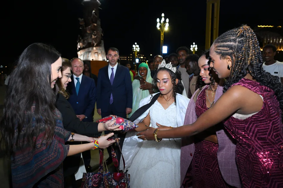 Leyla Əliyeva Efiopiyadadır - Fotolar