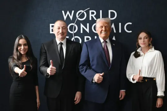 Prezident ailəsinin Trampla - Fotoları