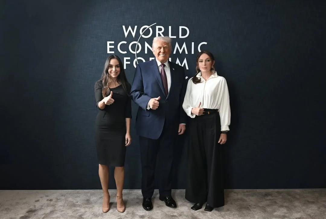 Prezident ailəsinin Trampla - Fotoları