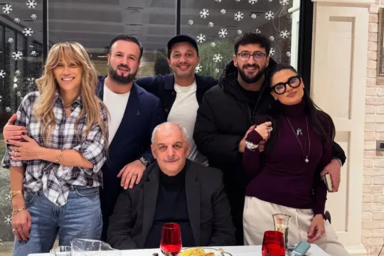 Vaqif Gərayzadə Röya Ayxanın evində…