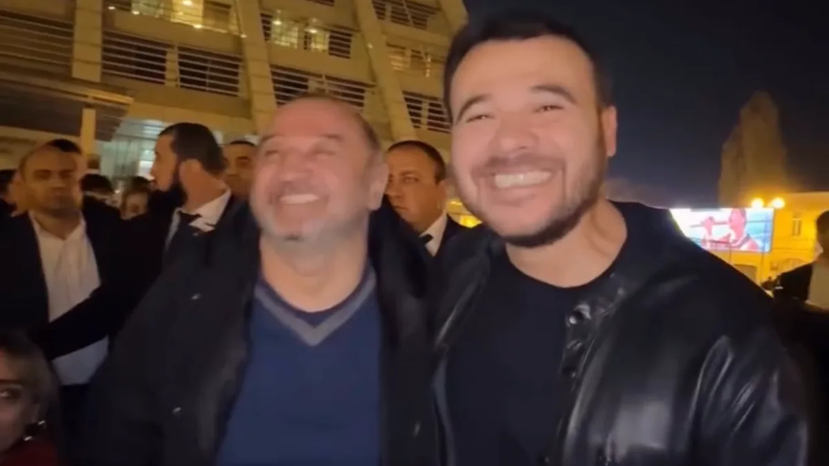 Eminin pərəstişkarları ilə səmimi görüşü