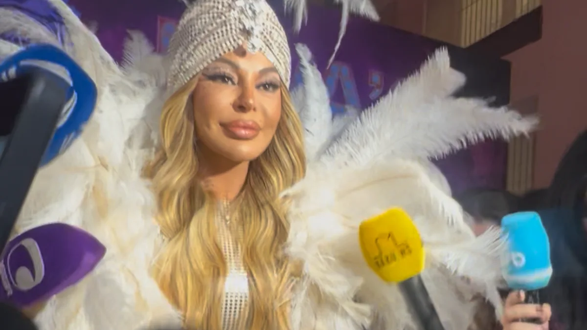 Aygün Kazımova öz ad günündə bəyazlar içində…