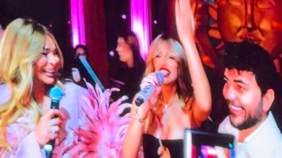 Röya Ayxan Aygün Kazımovanı belə təbrik etdi