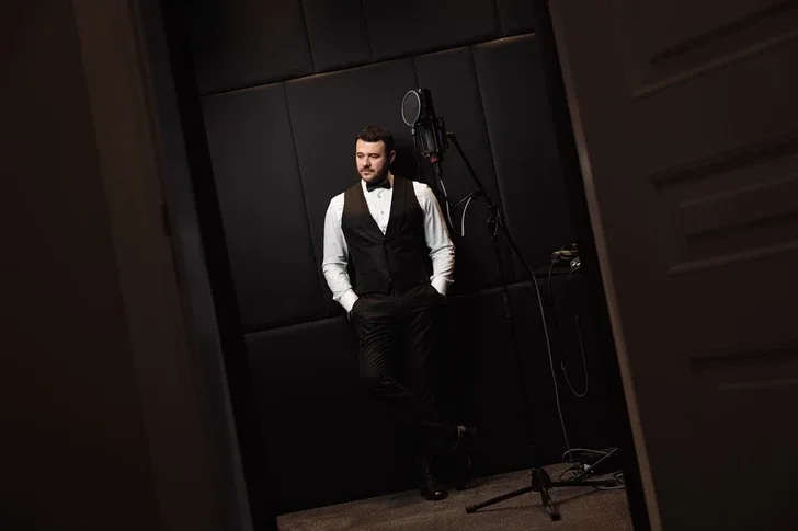 Emindən ingilis dilində mahnı!