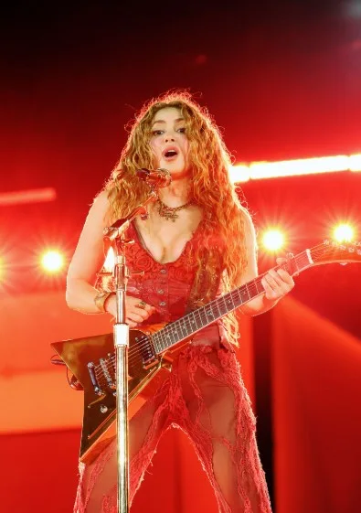 Şakira yenidən “Ginnesin Rekordlar Kitabı”na düşdü