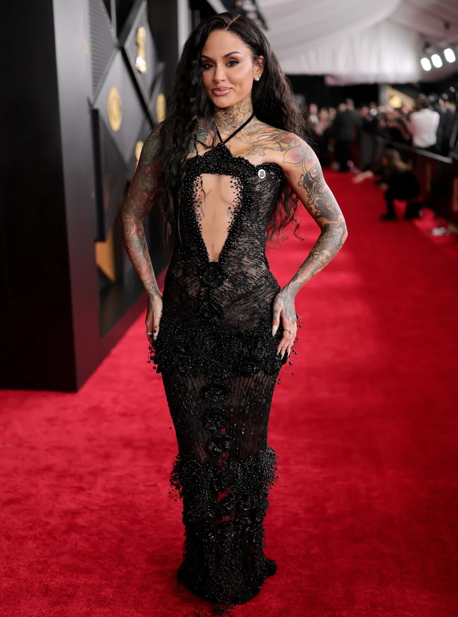 Qırmızı xalıda diqqət çəkənlər...