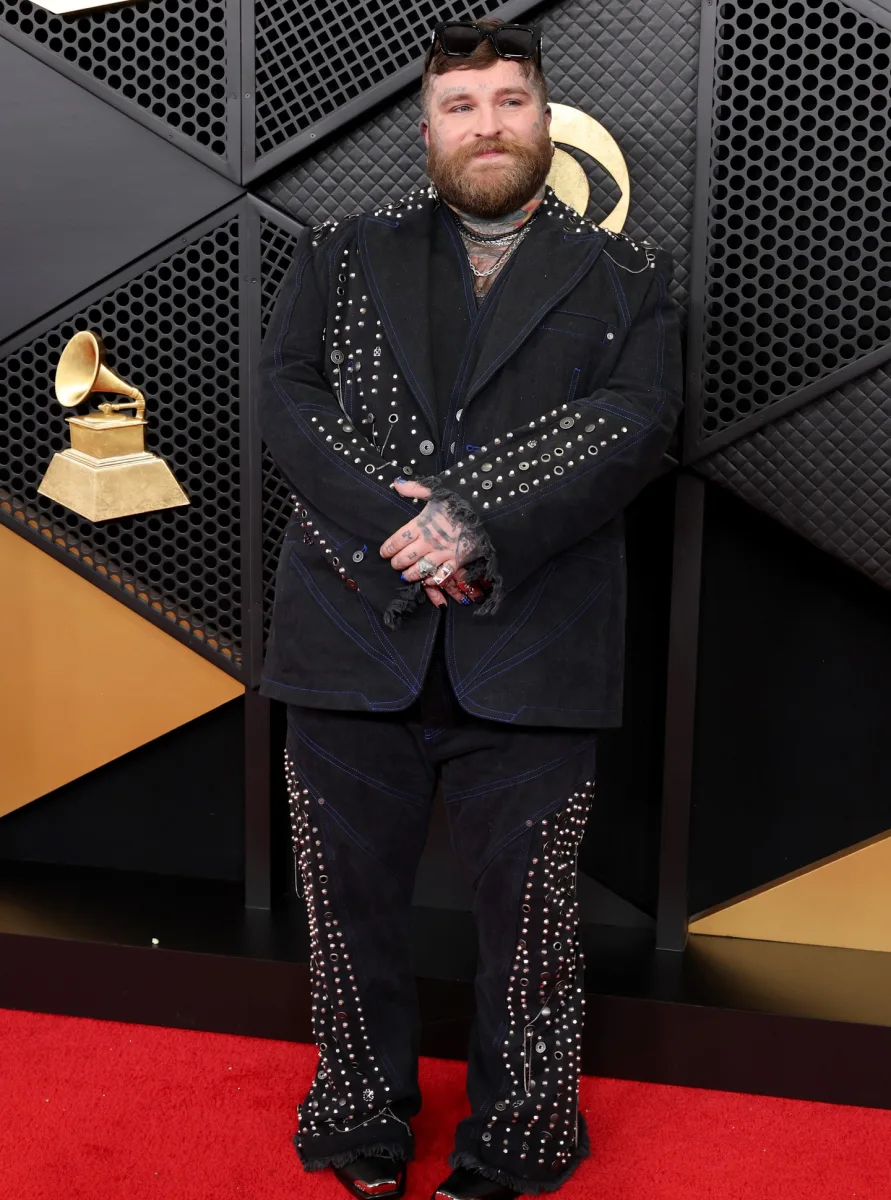 Qırmızı xalıda diqqət çəkənlər...