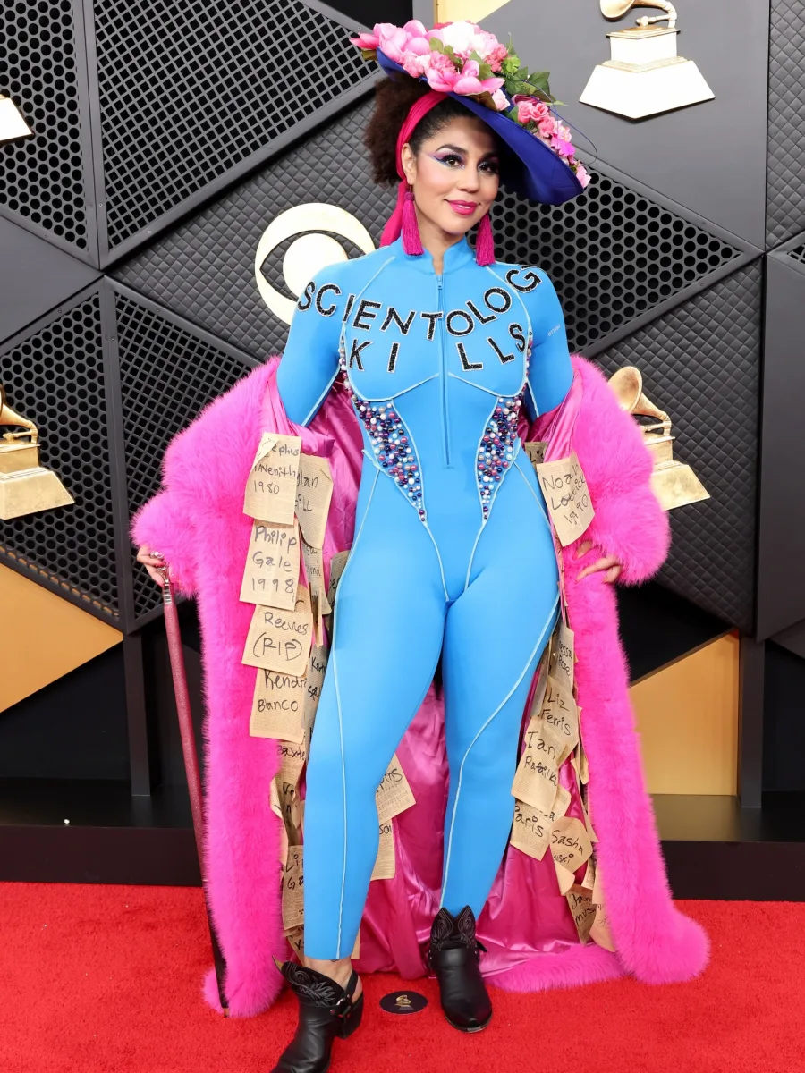 Qırmızı xalıda diqqət çəkənlər...