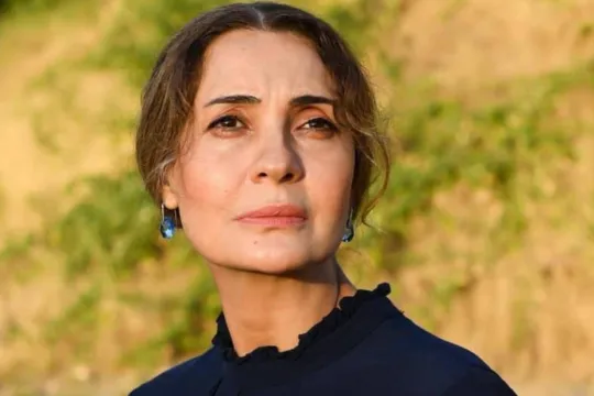 “Şəkillər ağ-qara ola bilər, amma içimdəki həyat danışır”