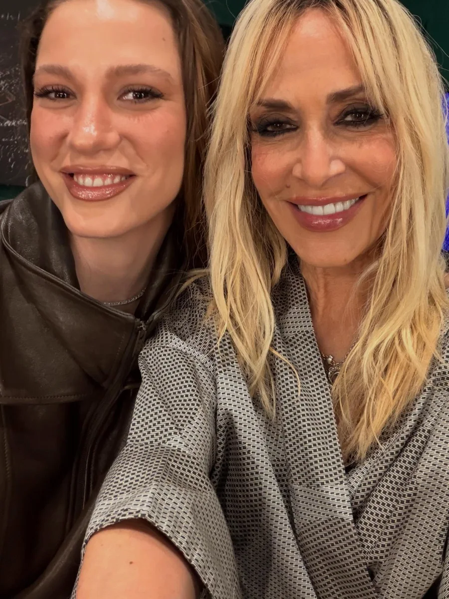 Serenayın Paris sərgüzəştləri