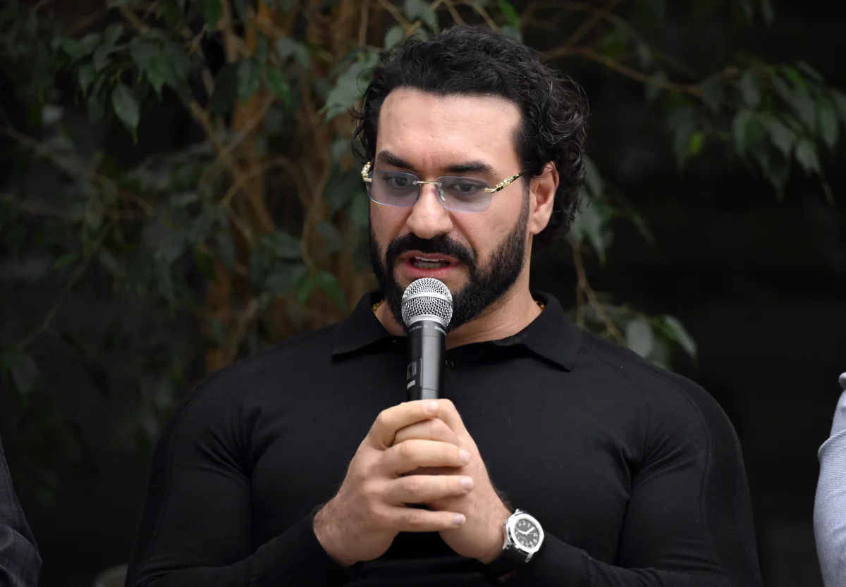 Nazir onlarla görüşdü