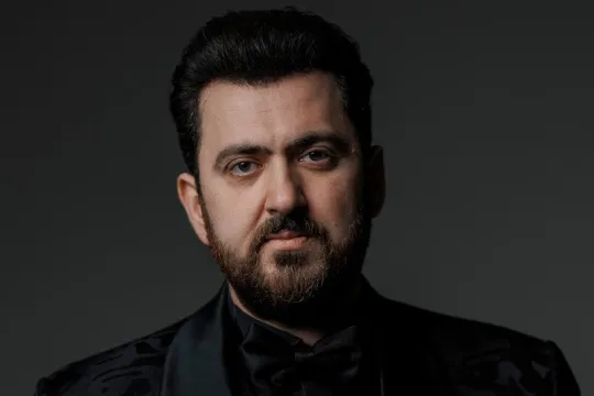 Hadisə baş verən liseydə Əməkdar artistin övladı da olub