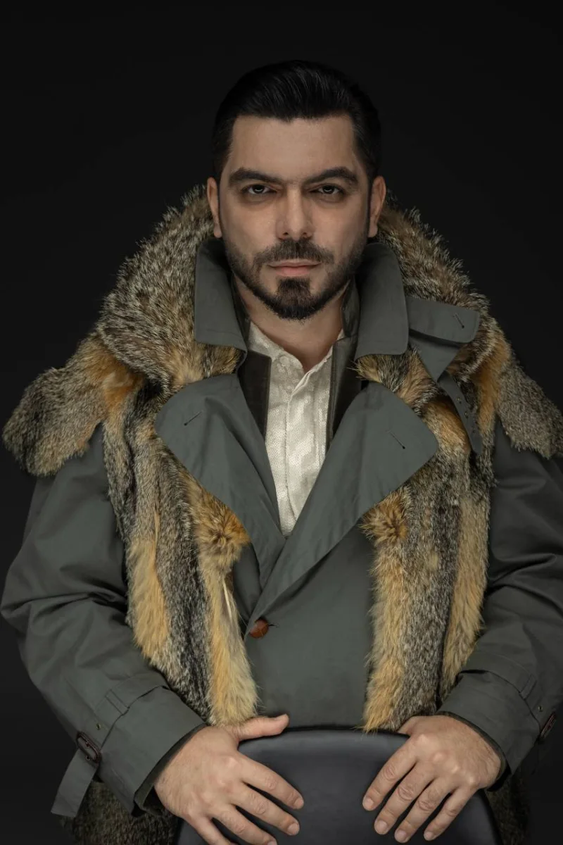 Yaşardan yeni tərzdə fotolar...