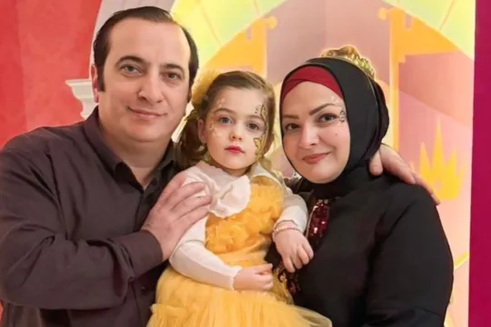 Xalq artisti nəvəsi və xanımı ilə…