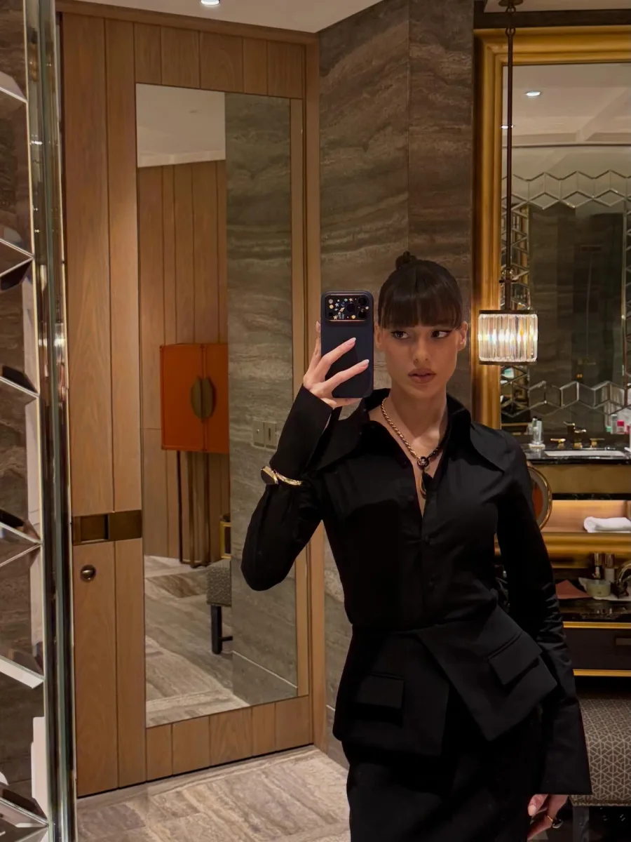 Dilan yenə görüntüsü ilə gündəmdədir