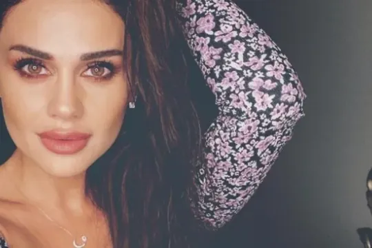 “Qohum-əqraba toylarından pul alım?”