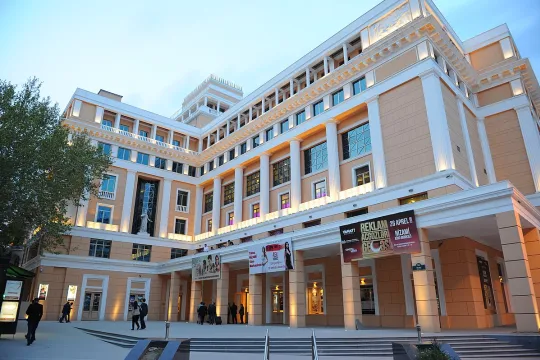 Nizami Kino Mərkəzinin işığını kəsiblər